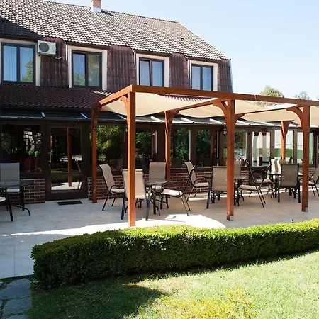 Pensiunea Eden 4* Caransebeş